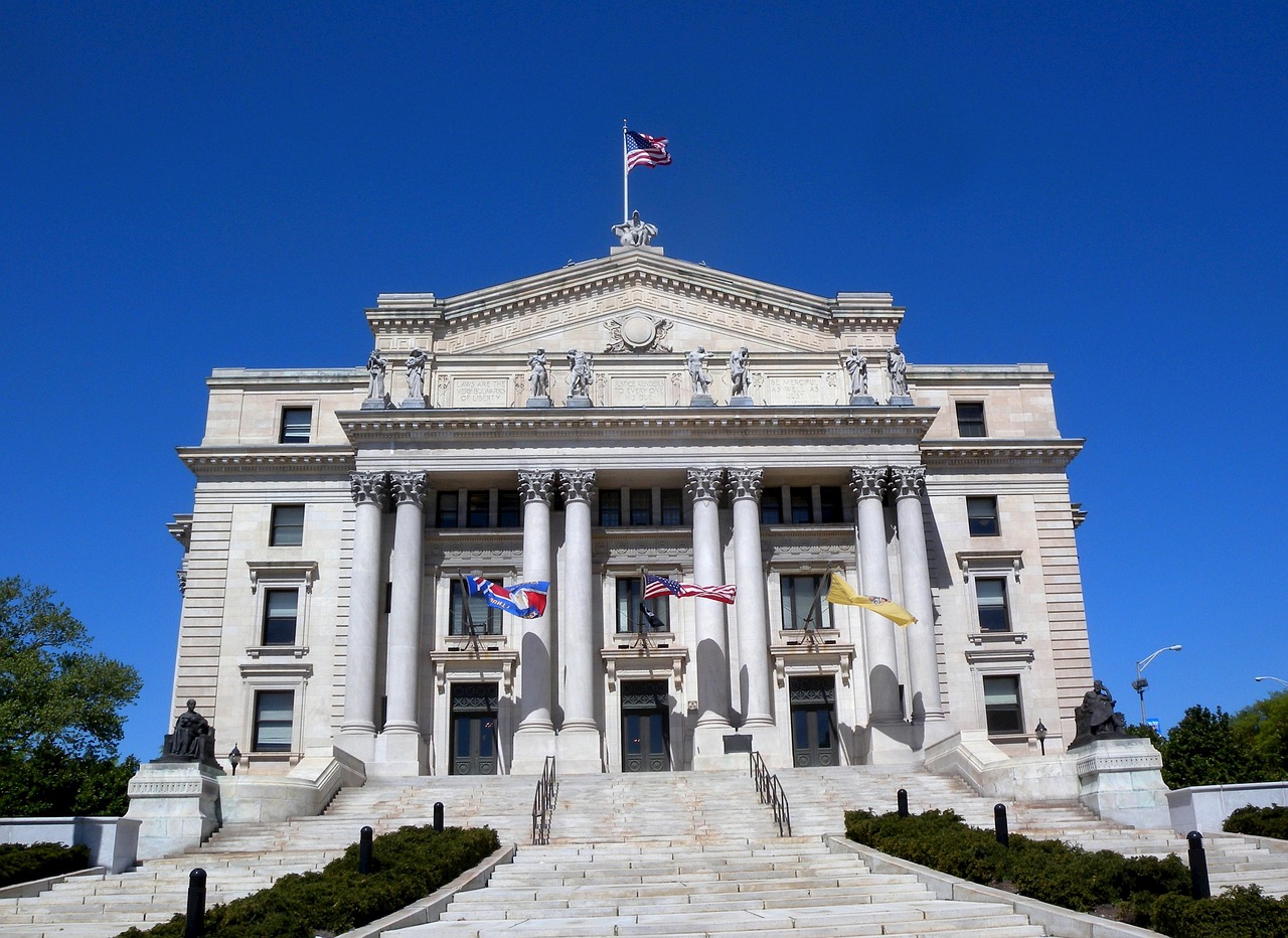 Newark, new jersey, courthouse — Finding the Right Representation: Denver Lawyers Offering Free Consultations