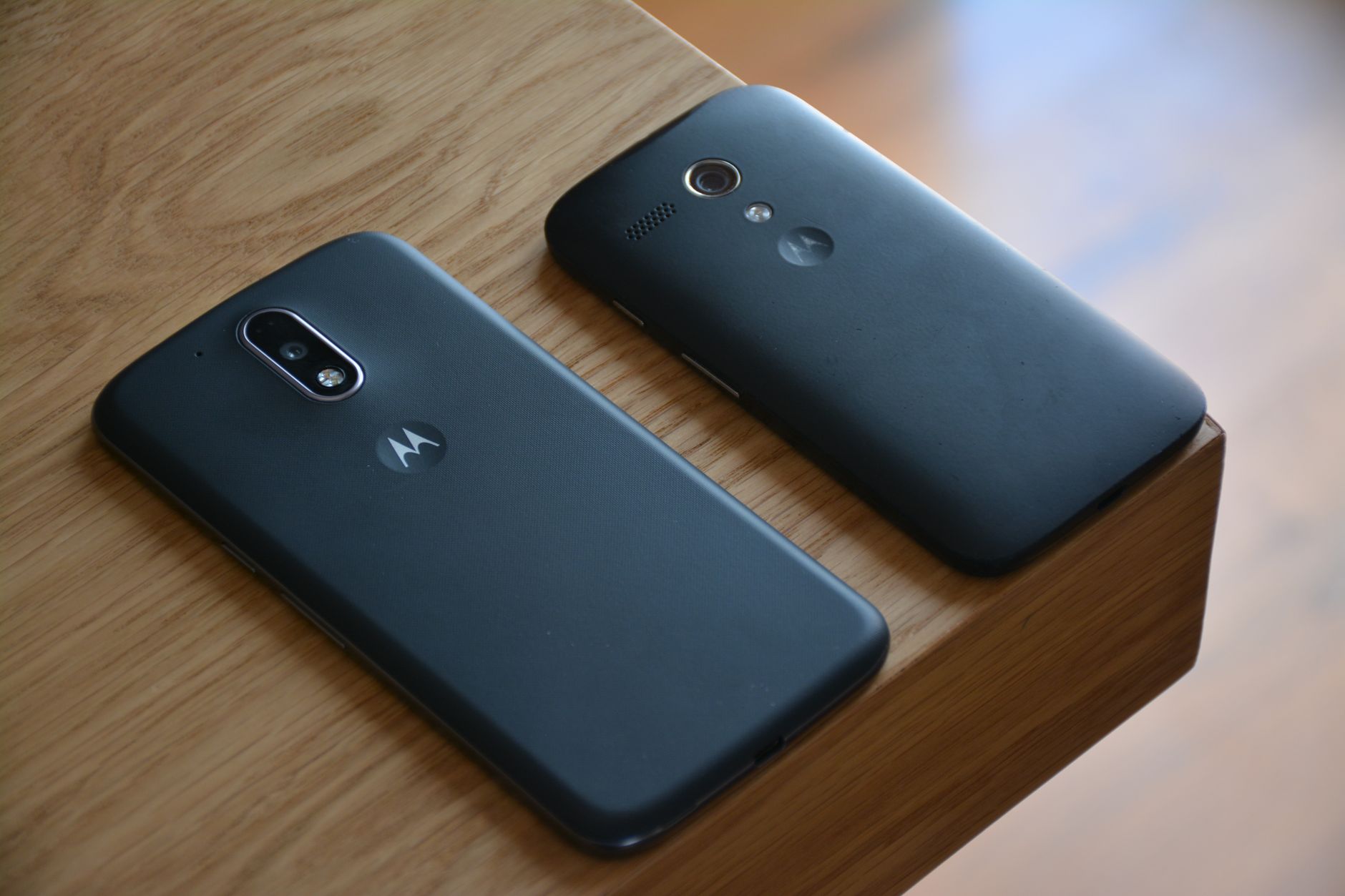 Motorola Signature 27 launch